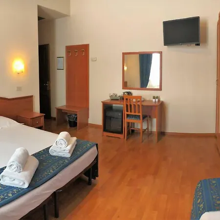 Soggiorno Madrid Bed & Breakfast Florence Exterior photo