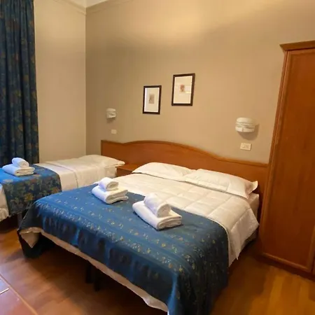 Soggiorno Madrid Bed & Breakfast Florence Exterior photo